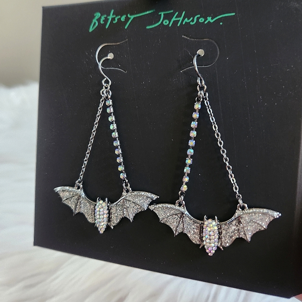 NWT Betsey Johnson Halloween AB Crystal Bat Dangle Fishhook Earrings